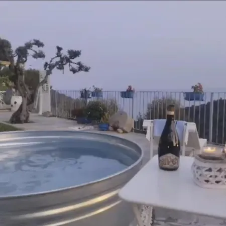 Bed & Breakfast Message In A Bottle *