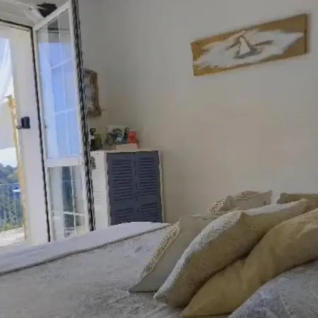 Message In A Bottle Bed & Breakfast Camporosso (Liguria)