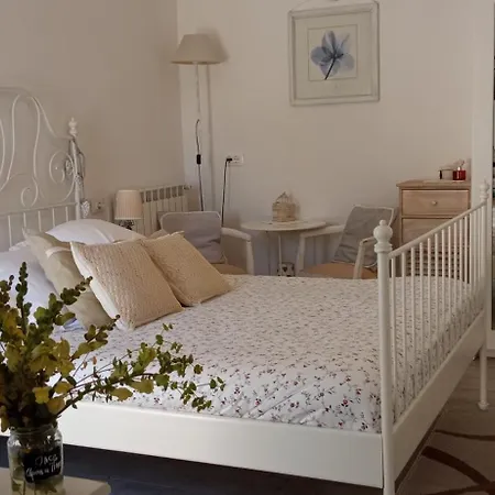 Message In A Bottle Bed & Breakfast Camporosso (Liguria)
