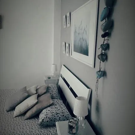 Bed & Breakfast Message In A Bottle *