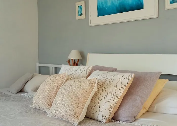 فندق مبيت وإفطار Message In A Bottle كامبوروسو