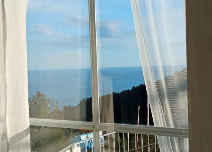 Message In A Bottle 4* Camporosso (Liguria)